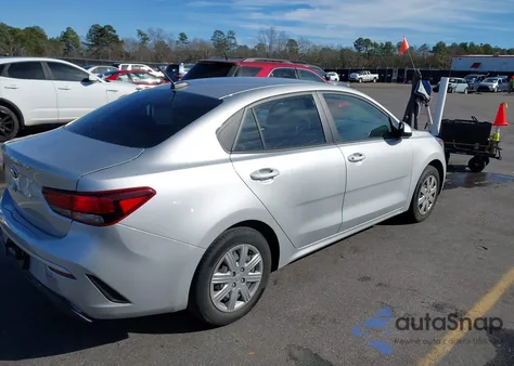 2021 Kia Rio Lx z USA, uszkodzony, nr VIN 3KPA24AD8ME381665